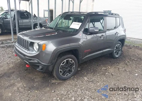 2017 Jeep Renegade Trailhawk 4X4 from USA, damaged, VIN ZACCJBCB1HPE99545